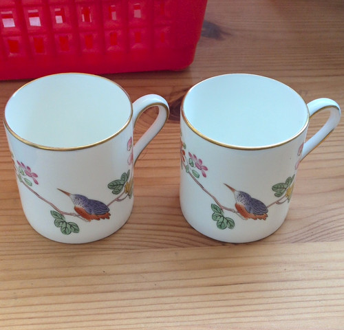 Pair wedgwood cuckoo - of,