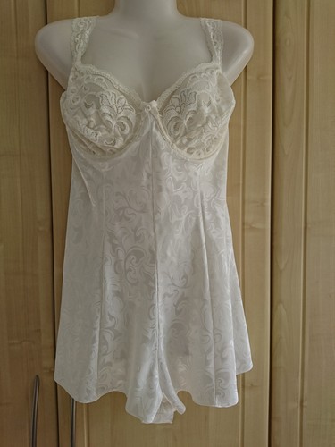 Vtg ivory shimmering - vtg,