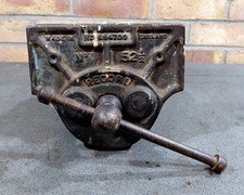 Record No 52 1/2  Vice 9”