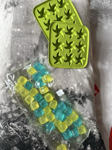 Bundle ice cubes trays - 2,