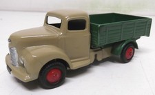 DINKY TOYS COMMER TRUCK 430