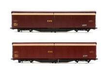 BACHMANN 'OO' GAUGE EWS MAROON