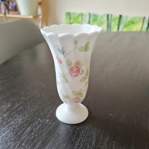 Wedgewood rosehip english - rosehip,
