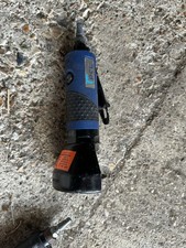AIR POWERED CUT OFF TOOL
