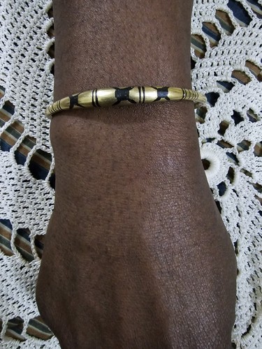 Vintage brass bangle african - brass,