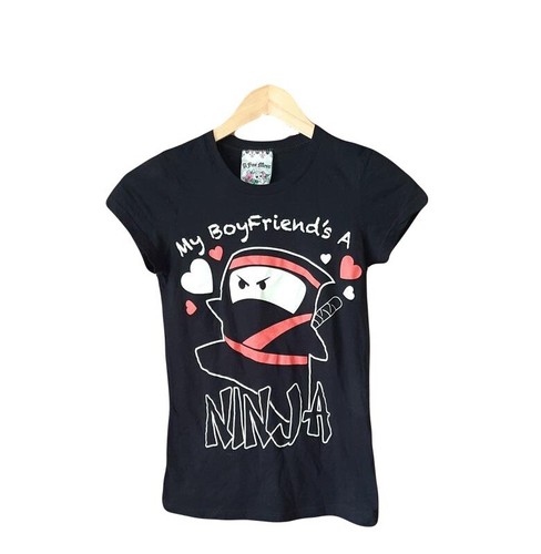 Fine mess vintage iron fist - a,