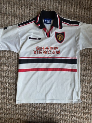 Genuine vintage umbro man - genuine,