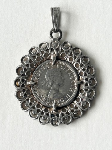 Vintage silver tone queen - vintage,