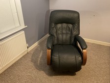 Himolla Swivel/ Recliner (manual) Chair with Integral Footrest