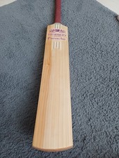 Newbery Panache SPS Cricket Bat LH