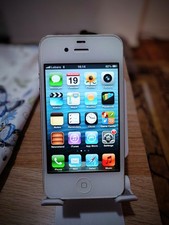 Apple iPhone 4S 16GB White A1387 Smartphone Unlocked, iOS 6.1.3