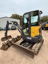 Volvo 2.5 ton Excavator ECR25D With Buckets