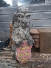 Old Lion Carving, Old English Lion , Vintage Stone Carving In Yorkshire Stone
