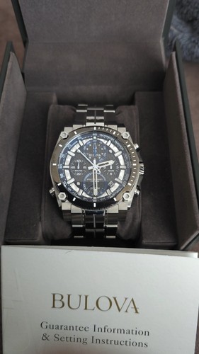 Bulova precisionist - bulova,