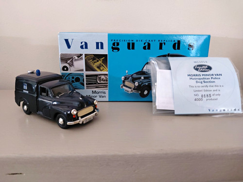Vanguards morris minor - vanguards, van