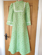 True Vintage Crimplene dress maxi bell sleeves 50s 60s green floral
