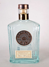 Brooklyn Gin Empty Bottle Quality Aquamarine Glass Bronzed Metal Plaque Stopper