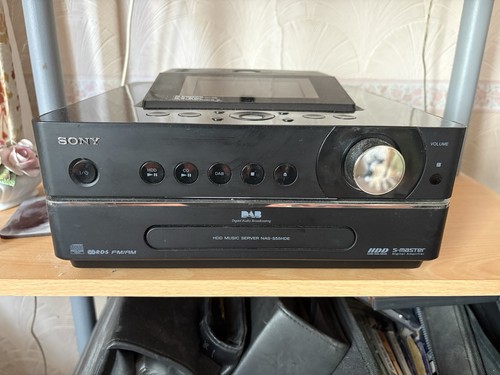 Sony giga juke nas - giga,