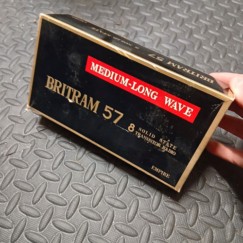 Britram 8 transistor - britram, mw/lw