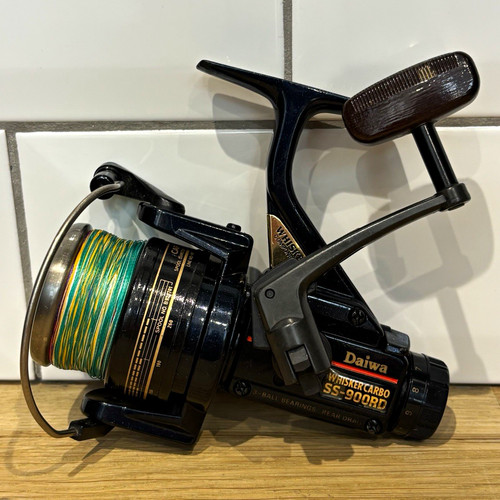 Daiwa whisker carbo 900rd - daiwa,