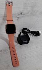 Fitbit Versa FB505 Smartwatch Fitness Tracker Rosegold with charger - Rose 