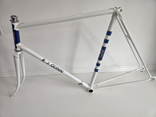 Vintage quinn frame - j, 23.5"