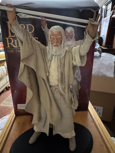 Lotr sideshow weta gandalf - lotr,