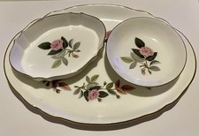 Wedgwood Hathaway Rose 3 Piece Dressing Table Set Tray Tinket Dishes Bone China