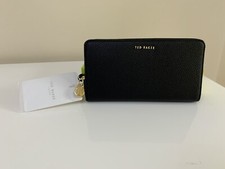 BNWT Ted Baker Juliza Padlock