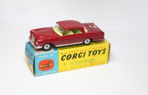 Corgi 230 mercedes benz - mercedes, 220