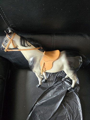 Vintage sindy horse - vintage,