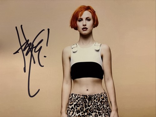 Hayley williams tat singer - williams, /tat