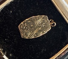 9ct Gold Vintage Locket With