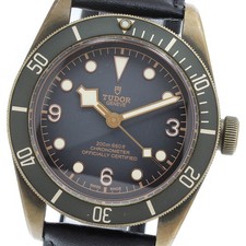 TUDOR Heritage Black Bay