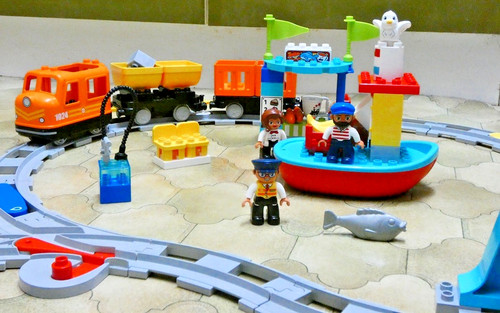 Lego duplo set - 10875, steam