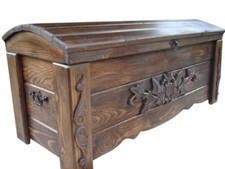 Wooden Vintage Blanket Trunk