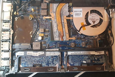 APPLE MACBOOK 13 A1181 EARLY 2008 2.4GHz LOGIC BOARD IN BOTTOM CASE 820-2279-A