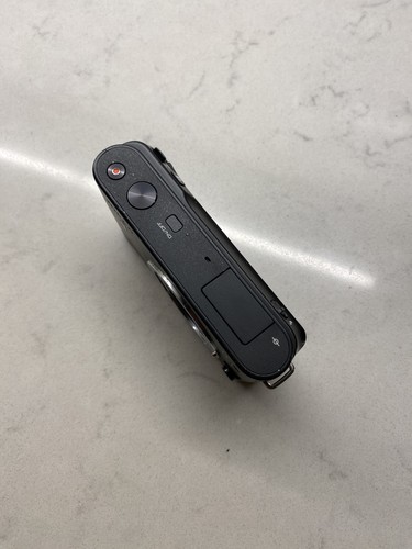 Nikon camera body - 1,