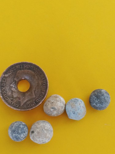 Ww1 british penny with bullet - ww1,