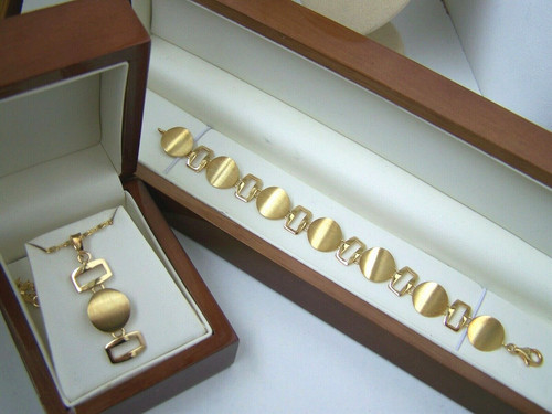 Gorgeous 9ct gold plated solid - 9ct,