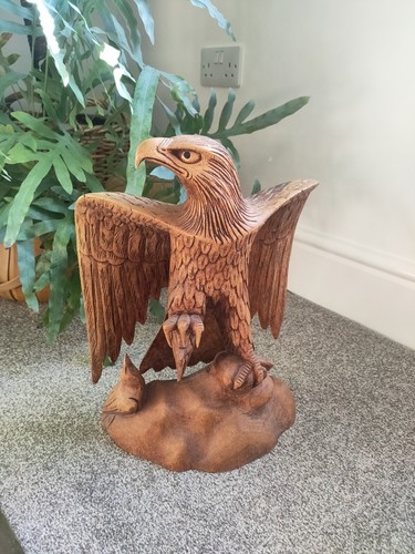 Vintage carved wooden eagle - carved,