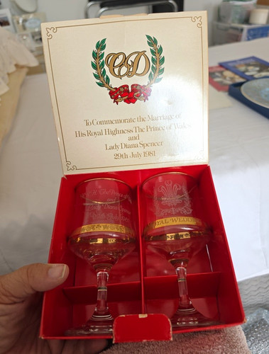 Royal wedding 1981 glasses - wedding,
