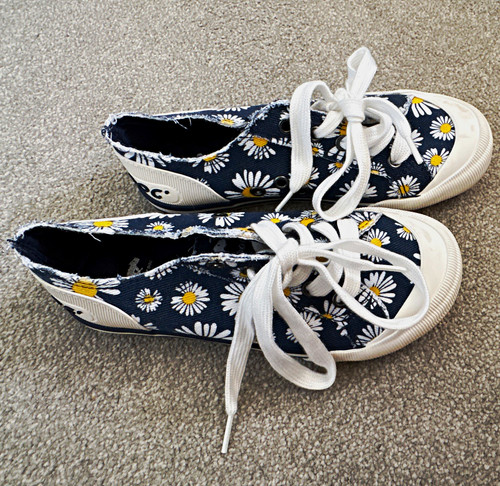 Rocket dog navy - rocket, floral