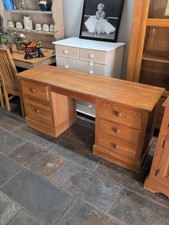 Solid oak twin pedestal writing desk 5 Drawers 