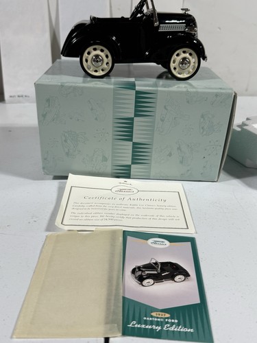 Hallmark kiddie car - kiddie,