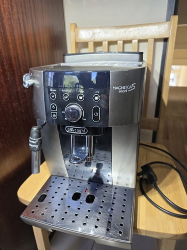 Delonghi magnifica - magnifica, s