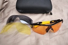 Oakley Radar LIVESTRONG Sunglasses Black Iridium Lance Armstrong 12-763