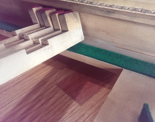Fender rhodes back rail felt - fender,