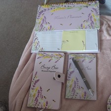 Personal Organiser/ Mum's Planner / Notepad & Pen