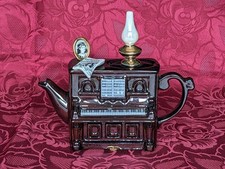 1978 Swineside Teapottery